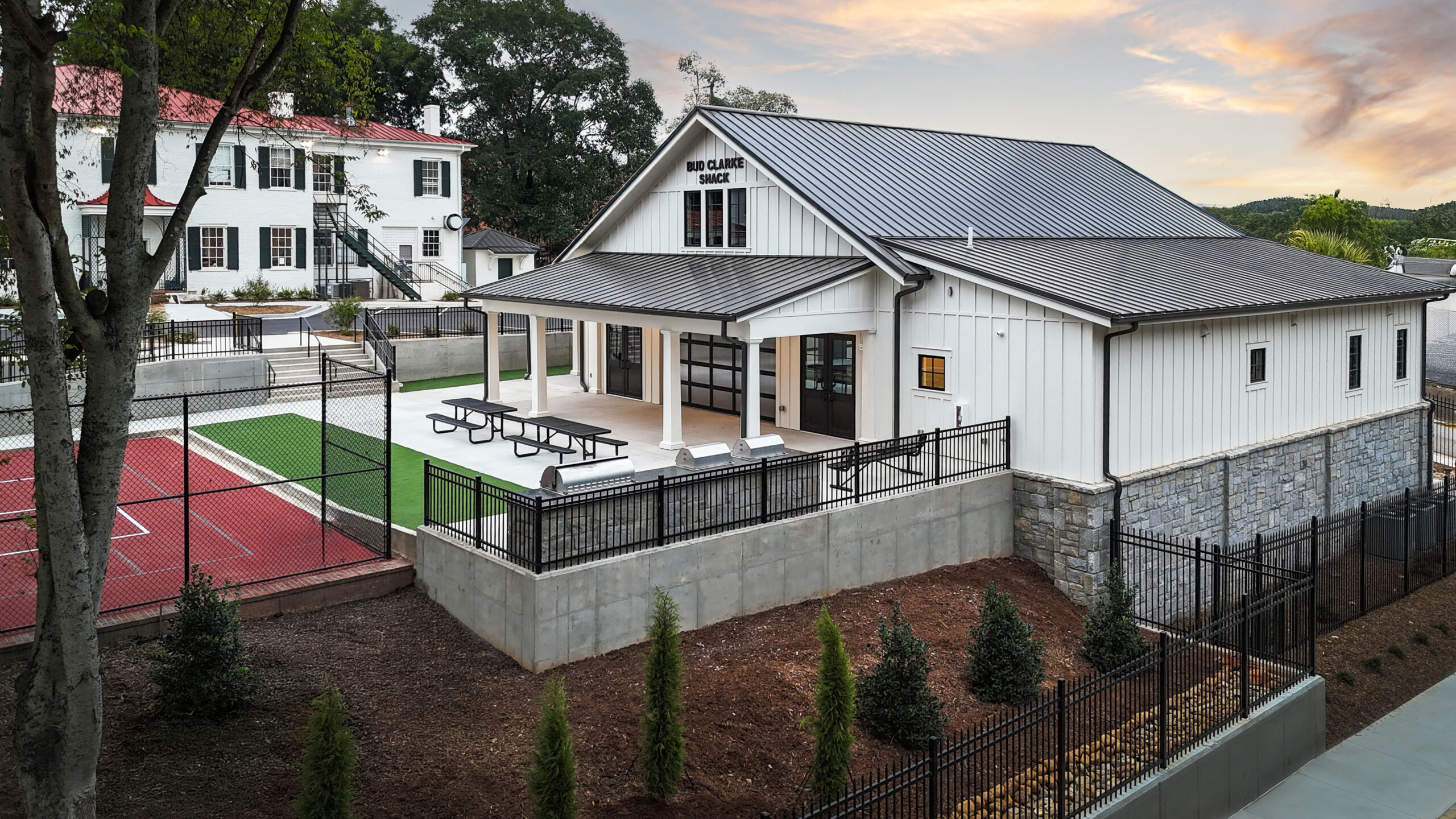 Greek housing fraternity house