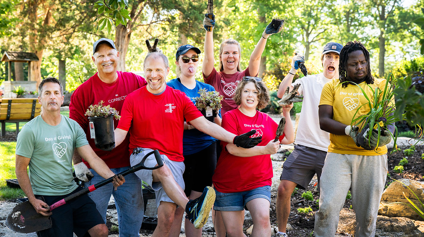 Treanor architects volunteer at local Topeka parks & recreation center.